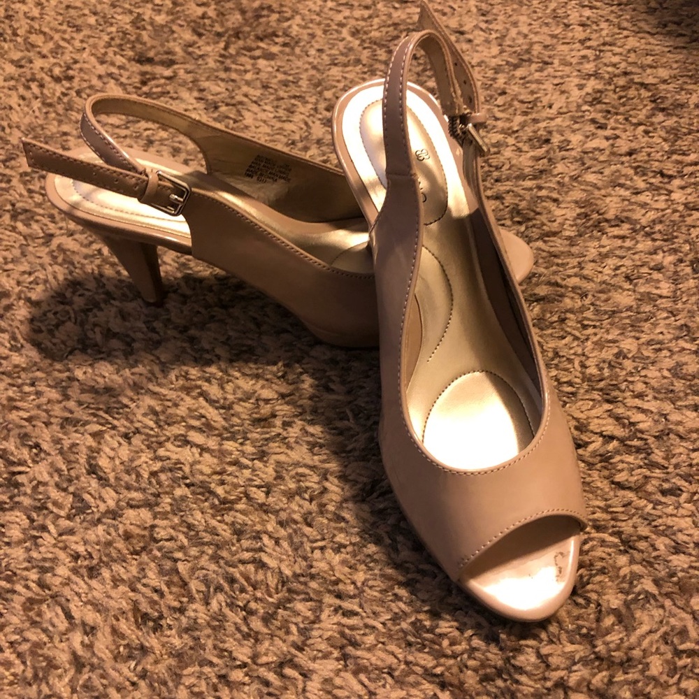 Nude patent leather heels